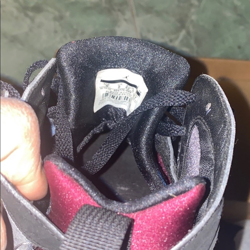 Retro 7s - Picture 5 of 5
